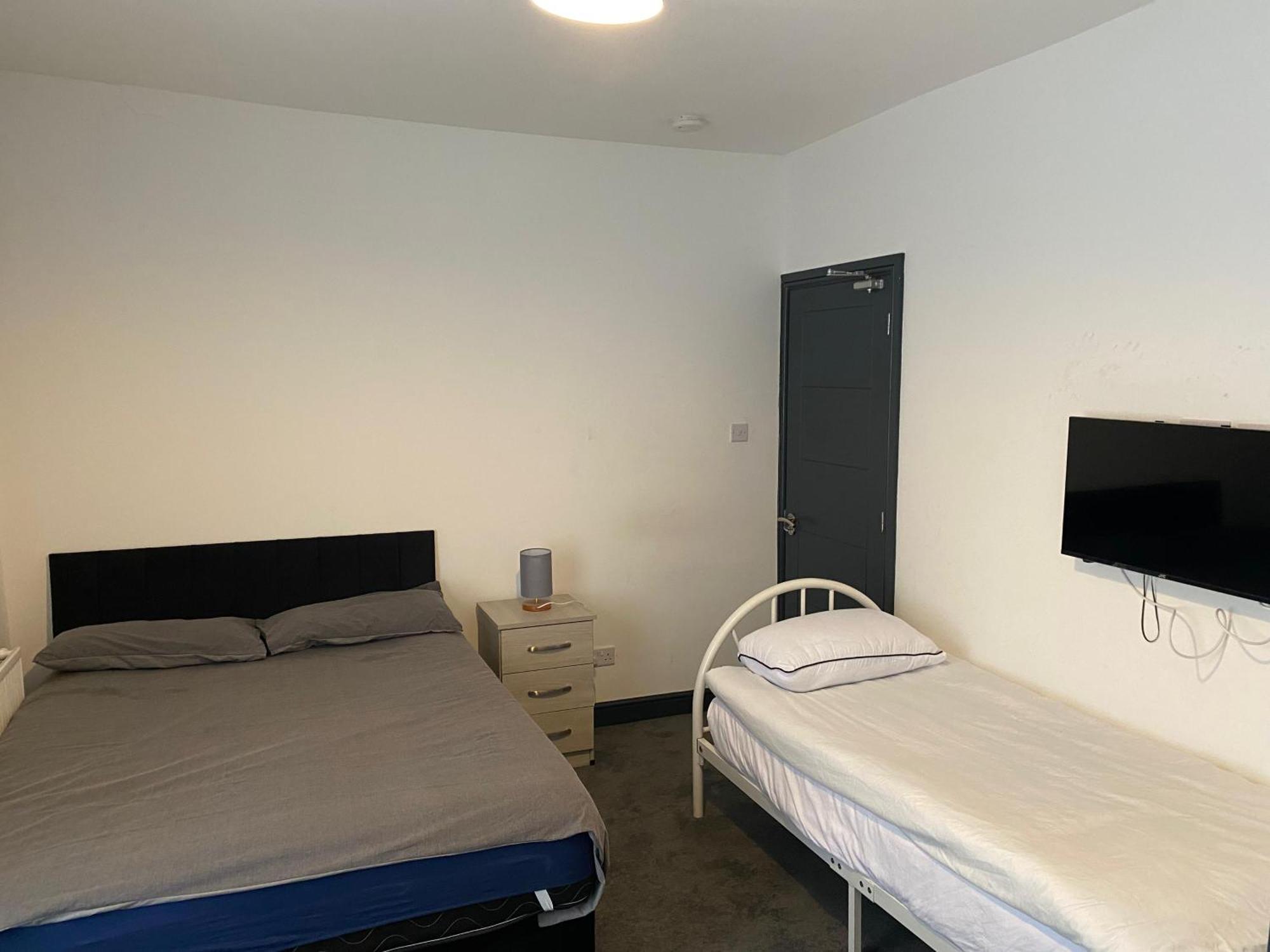Houghton Guest House 1 Stoke-on-Trent Esterno foto