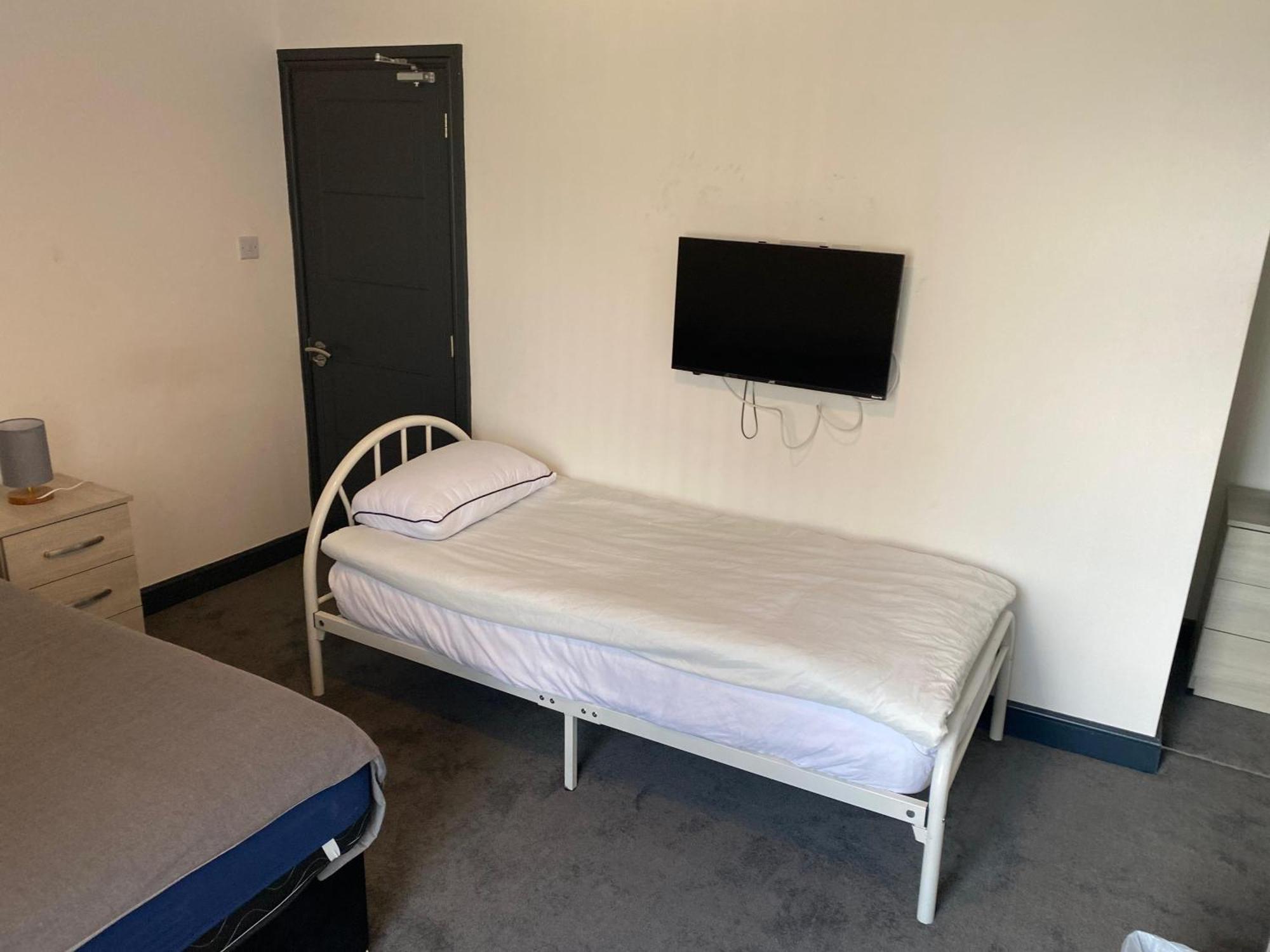 Houghton Guest House 1 Stoke-on-Trent Esterno foto